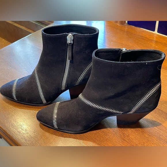 Giuseppe Zanotti New in Box Suede Ankle Boots with Zip Details - Picture 2 of 6